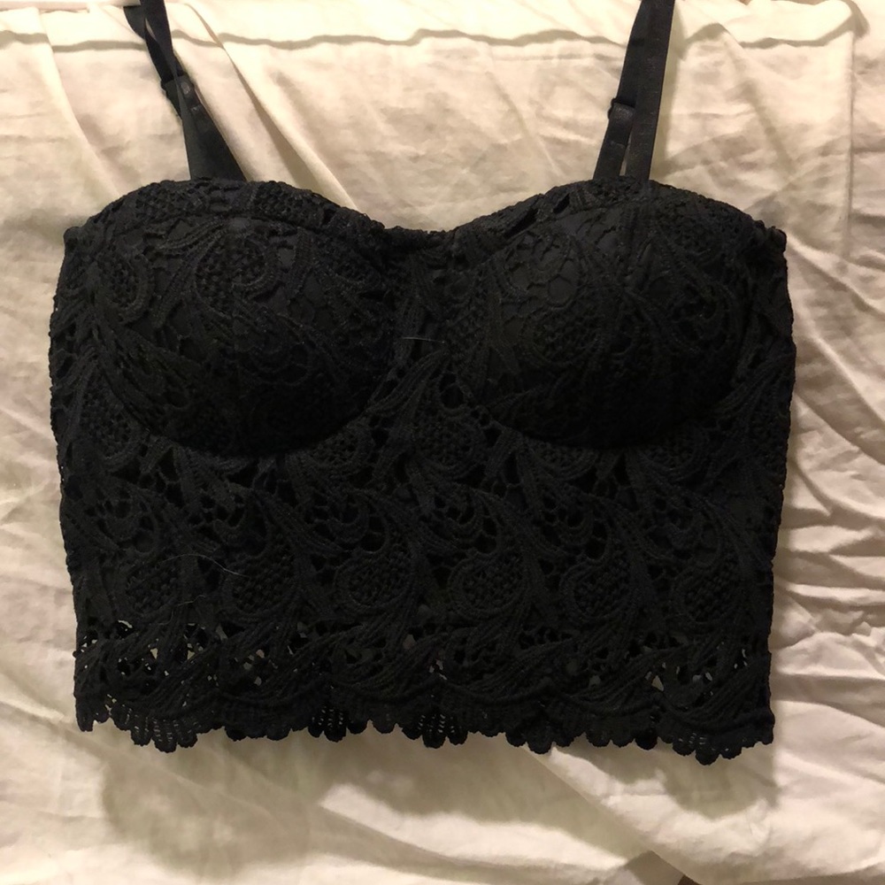 Black crop top